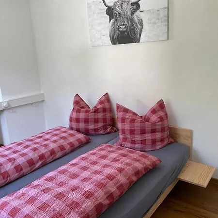 بيت شباب Natur Touristik Hostel *