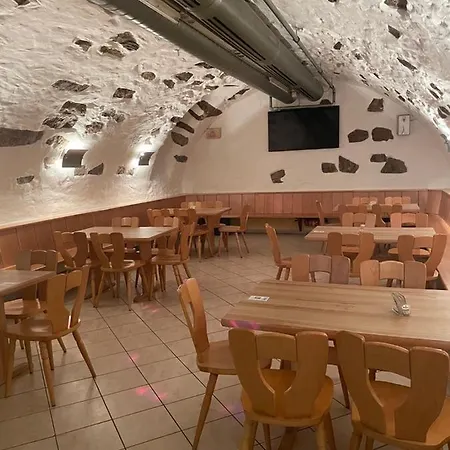 Natur Touristik Hostel *